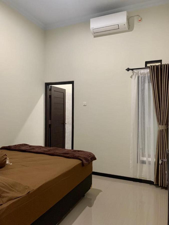 Guest House / Homestay Bukit Mutiara Residence Ngingas Exterior photo